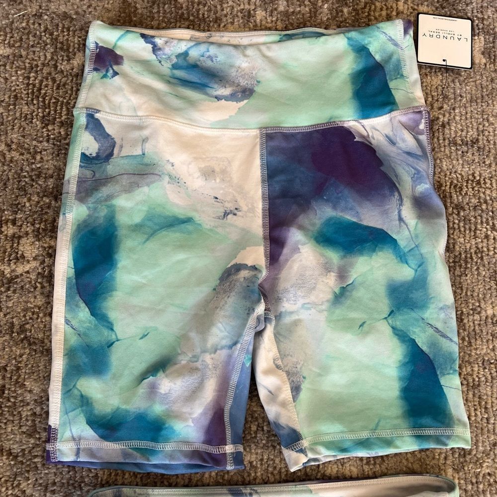 NWT LAUNDRY BY SHELLI SEGAL BIKER SHORTS SET OF 2 SIZE LARGE - Picture 5 of 6